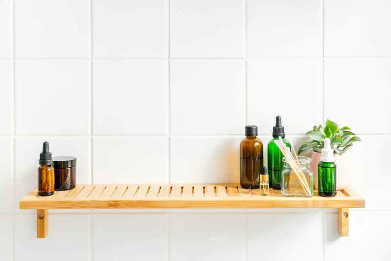 Comment imperméabiliser du teck dans une salle de bain ?