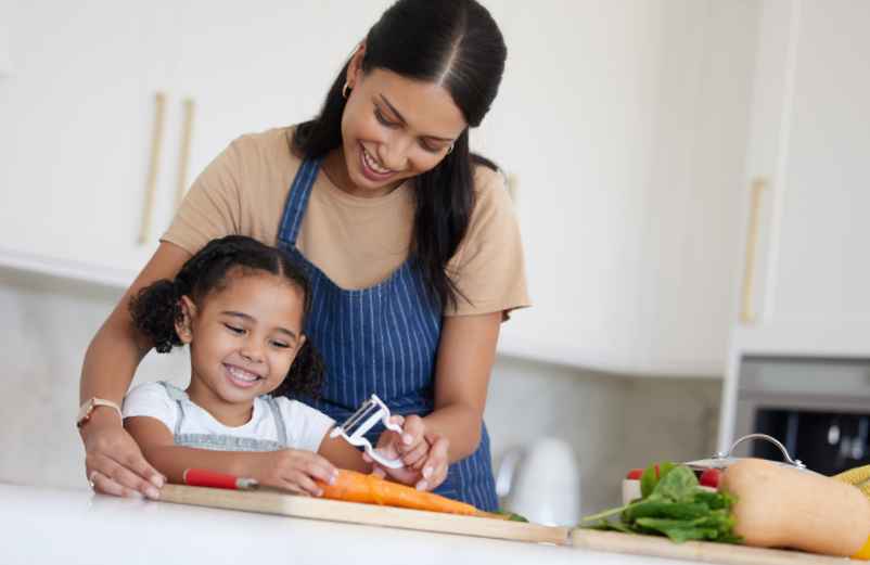 Nettoyez et désinfectez en profondeur votre cuisine et vos placards