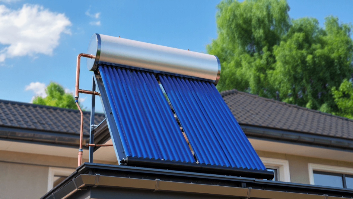 Chauffe-eau solaire : comment l'installer, le financer et le rentabiliser