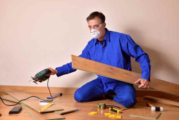Pourquoi utiliser un parquet massif durant les travaux de rénovation d'une maison ? Maison Robert Tatin